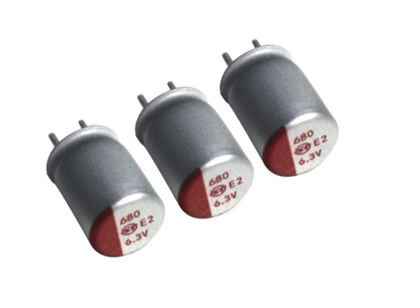 插件固态电容680UF 6.3V 6.3*8 E2